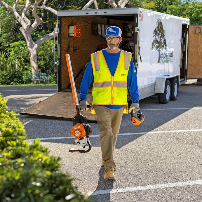 STIHL® HS 87 T 40 in. Gas Hedge Trimmer